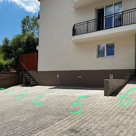 Andrew Apartaments Cluj-Napoca Eksteriør billede