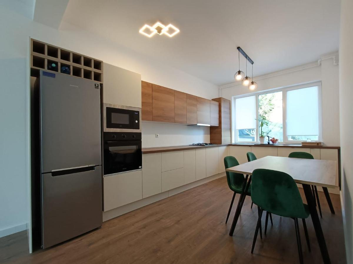 Andrew Apartaments Cluj-Napoca Eksteriør billede