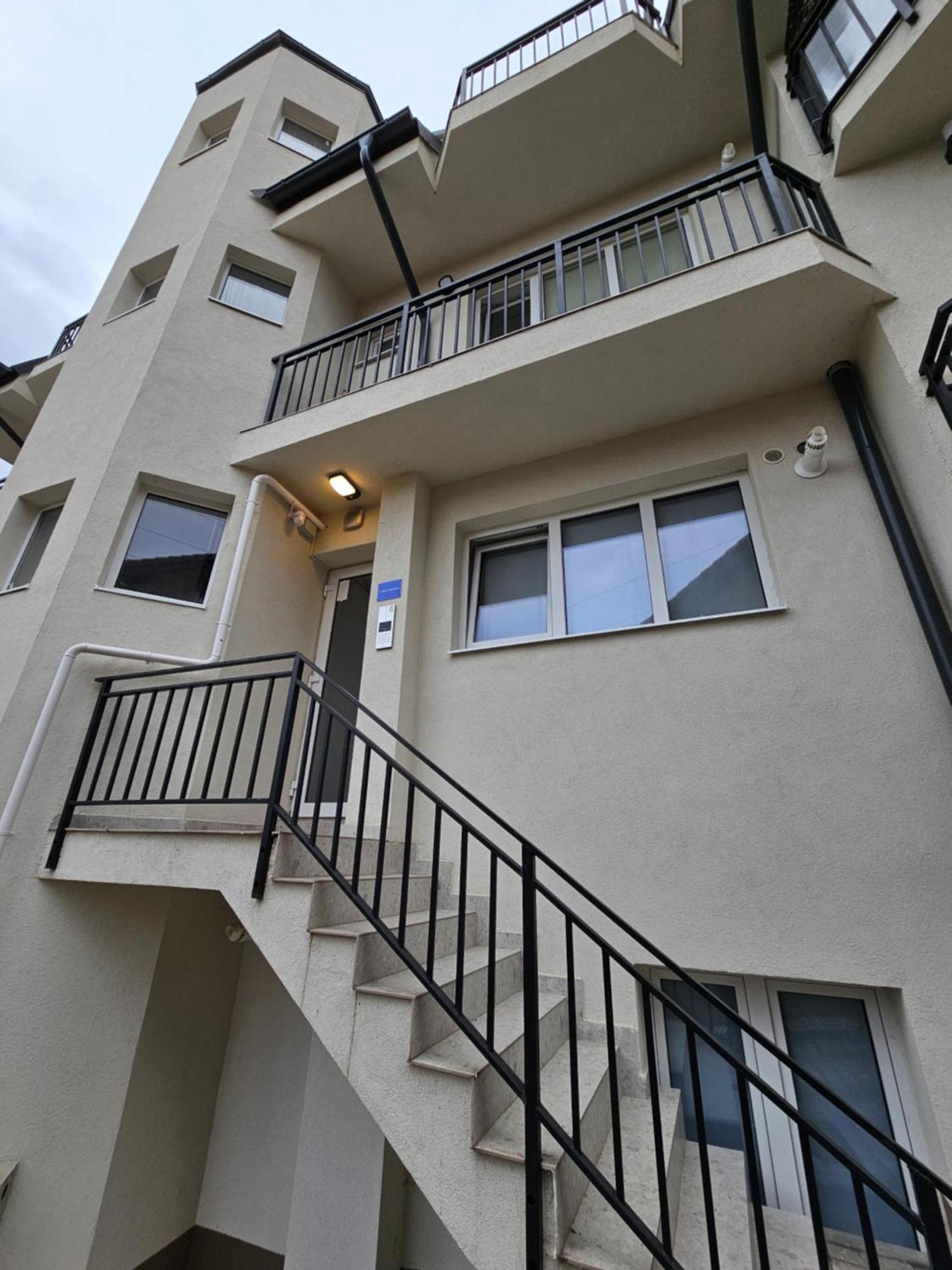 Andrew Apartaments Cluj-Napoca Eksteriør billede